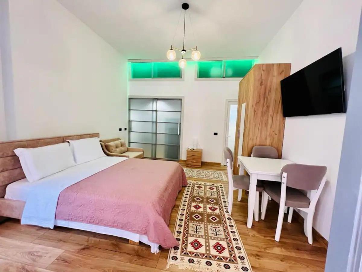 Comfy Studio In City Center Tirana Kültér fotó