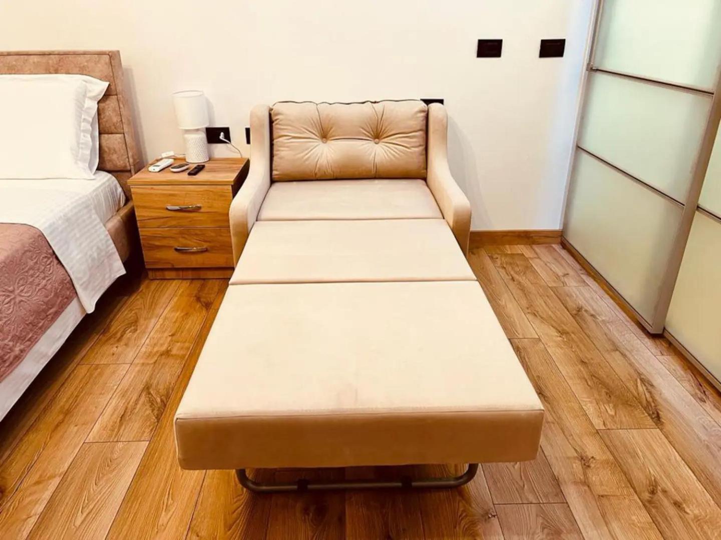 Comfy Studio In City Center Tirana Kültér fotó